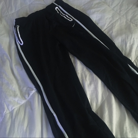 Nike Pants - Nike Sweatpants/Track pants